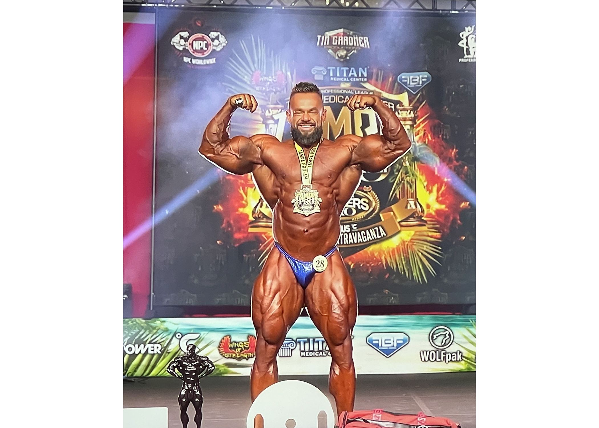 Jordan Hutchinson Wins 2025 Tampa Pro Show & Qualifies for Mr. Olympia