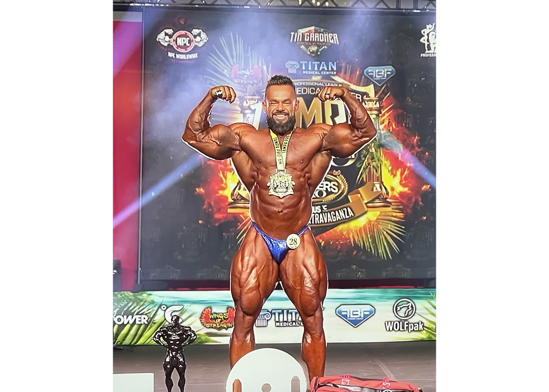 Jordan Hutchinson Wins 2025 Tampa Pro Show & Qualifies for Mr. Olympia
