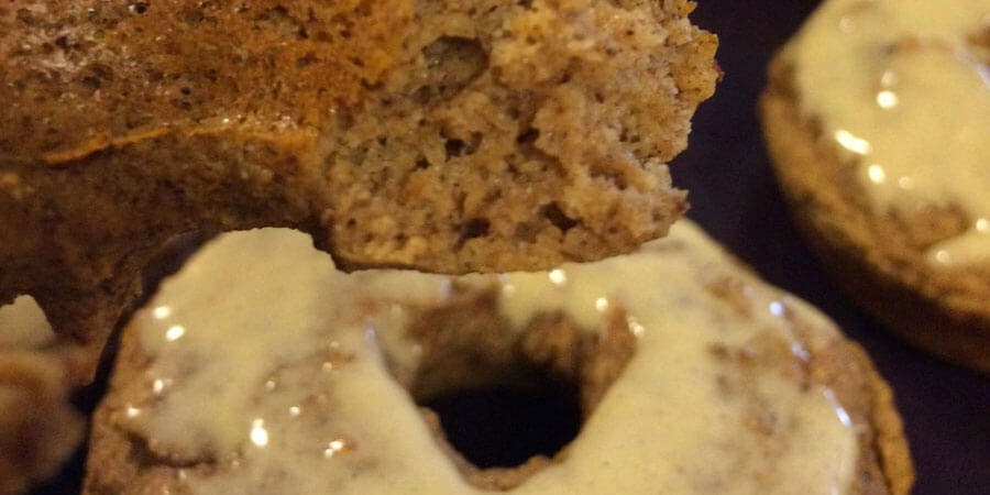 CRUSH IT! CAFÉ: PUMPKIN PROTEIN DOUGHNUTS